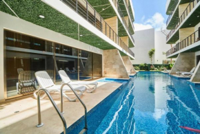 Sherlock - Swim up Suite & Gym & Beach Club Access